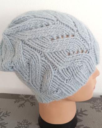 Berretto in misto lana/alpaca celeste