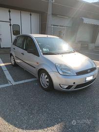 Ford Fiesta 1.4 benzina