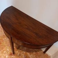 Tavolinetto a semiluna '800 inglese