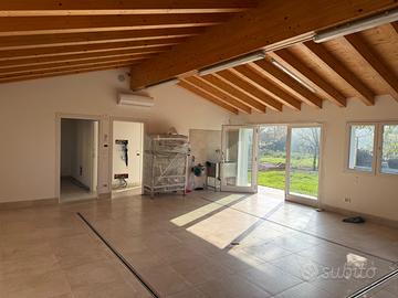 Rustico con terreno agricolo