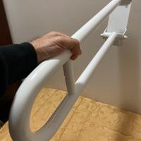 Maniglione bagno disabili