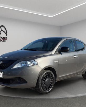 Lancia Ypsilon 1.0 hybrid Silver s&s 70cv