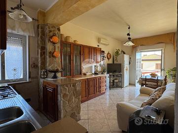 4 LOCALI A CORIGLIANO-ROSSANO