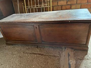 Cassapanca 800' in castagno