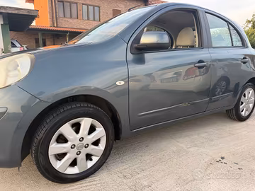 Nissan Micra 1.2 12V 5 porte Tekna neopatentati