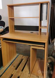 scrivania con cassetto porta computer, cd 