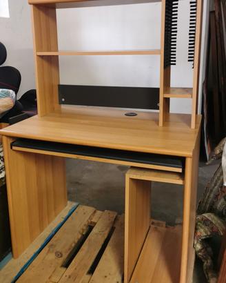 scrivania con cassetto porta computer, cd 