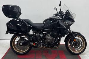 Yamaha Tracer 7 GT per patente A2