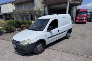 Opel Combo 1.7 DTI 4p. Combi - 2004
