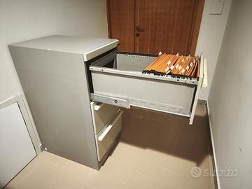 Classificatori per documenti  a 3 cassetti