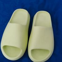 Ciabatte Adidas Yeezy Slide Resin