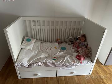 Lettino sbarre Ikea con piumone e paracolpi