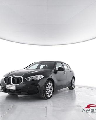 BMW 120 Serie 1 d Advantage xdrive auto