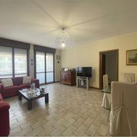 BELLUSCO - TRILOCALE CON BOX