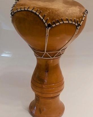 Djembe africano in legno di ulivo