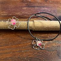 Set gioielli acciaio inox collana fiore e anello 