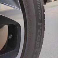 Pneumatici invernali 215/55R18