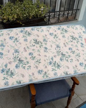 Materasso lettino per bambini