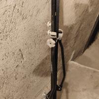 Porta bici singolo per barre tetto auto