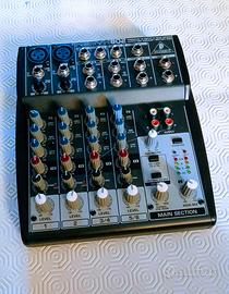 Mixer audio BEHRINGER XENYX 802
