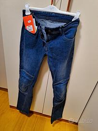 Jeans e pantaloni moto donna
