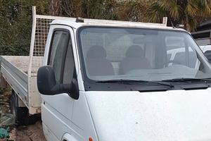 Ford Transit 190 2.5 - Robusto e Affidabile