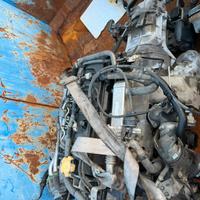 Motore e cambio nissan YD2500