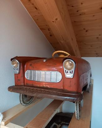 auto a pedali 
