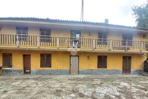 CASA SEMINDIPENDENTE A CASTAGNETO PO