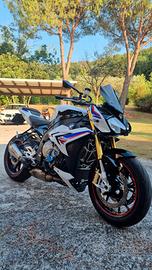 BMW S1000R