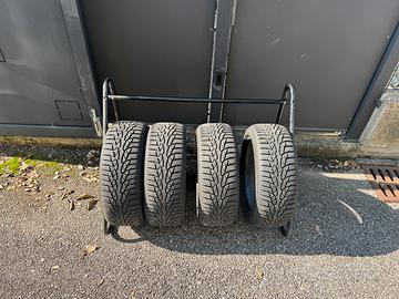 Pneumatici Nokian WR D4 195/45 R16 84 H XL