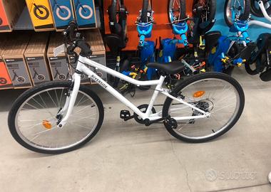 MBT 24 BAMBINA 9/12 ANNI