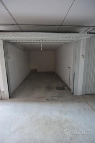 Autorimessa/Garage/Box di 15 mq in Corso Milano