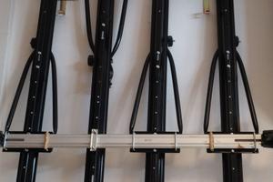 Porta bici per tetto marca Thule per 4 bici