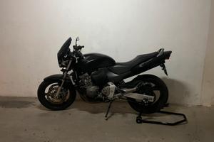 Honda hornet naked 2002