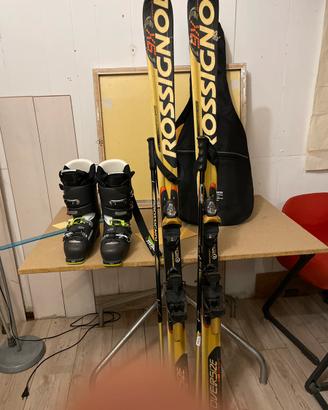 Sci Rossignol con attacchi