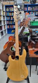 basso elettrico imitazione music man