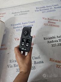 Pulsantiera Alzavetri Lato Guida Alfa Romeo 147 (2