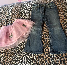 Jeans e gonnellina bimba