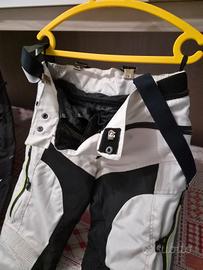 Abbigliamento moto