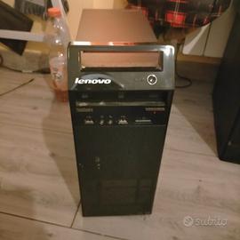 computer fisso della lenovo