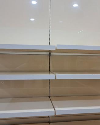 arredamento negozio