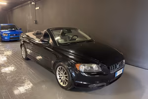 Volvo C70 2.4 D5 20V Momentum