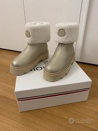 Scarponcini Moncler donna – Taglia 39, NUOVI!