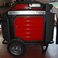 Gruppo elettrogeno HONDA EU70is