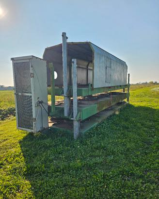 Essicatoio rotoballe foraggio 8 postazioni