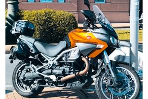 Moto Guzzi Stelvio.