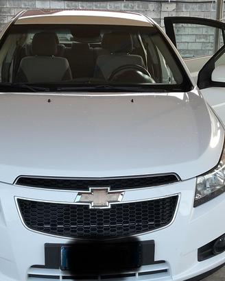 Chevrolet cruz LT 