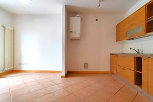 Padergnone - Bilocale con Garage e Posto Auto