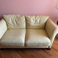 Divano e Poltrona Gialla in Pelle